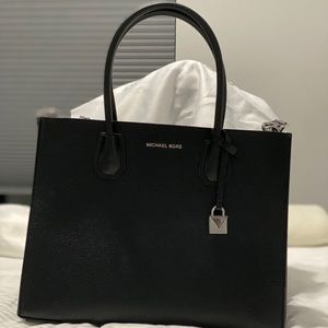 MK HAND BAG